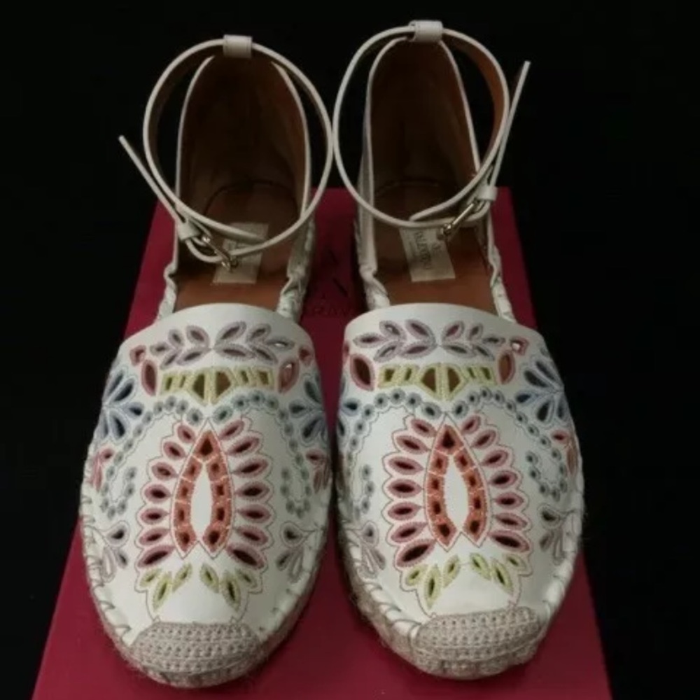 Valentino Espadrilles size 9.5  EU 40